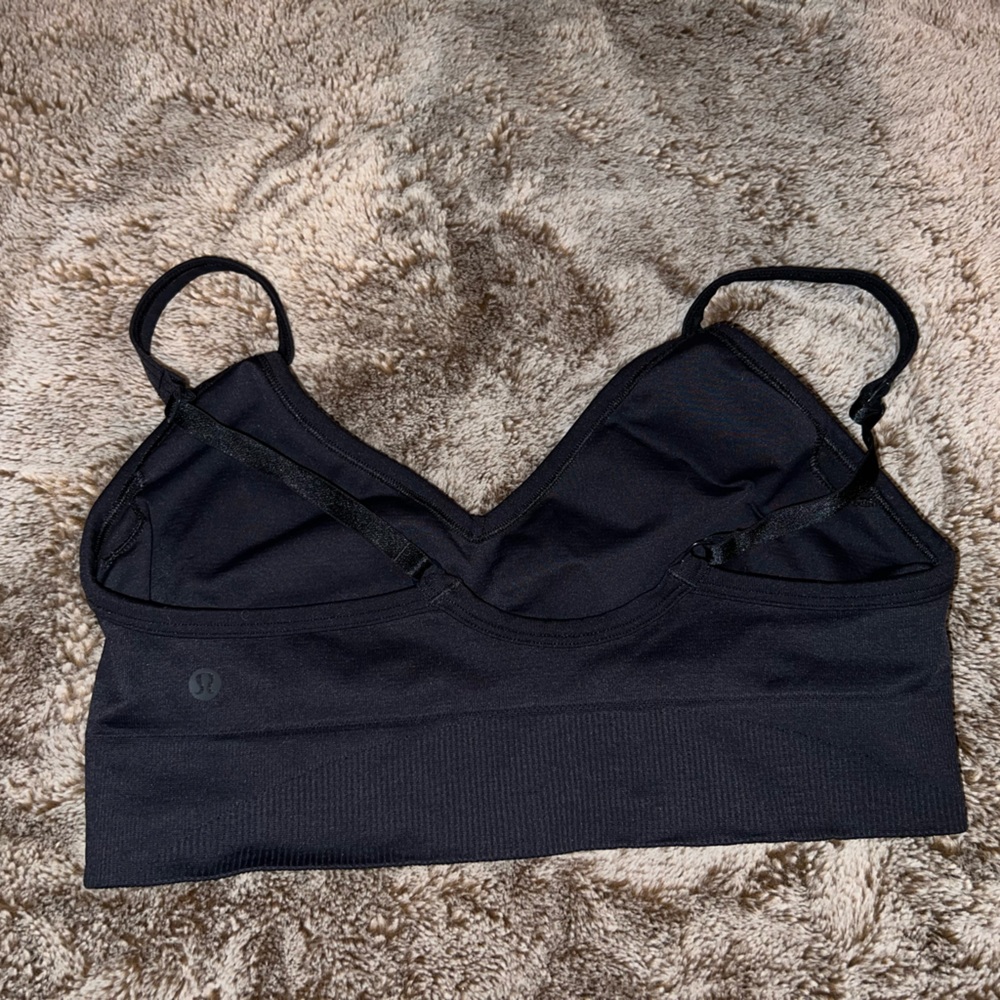 Sports bra